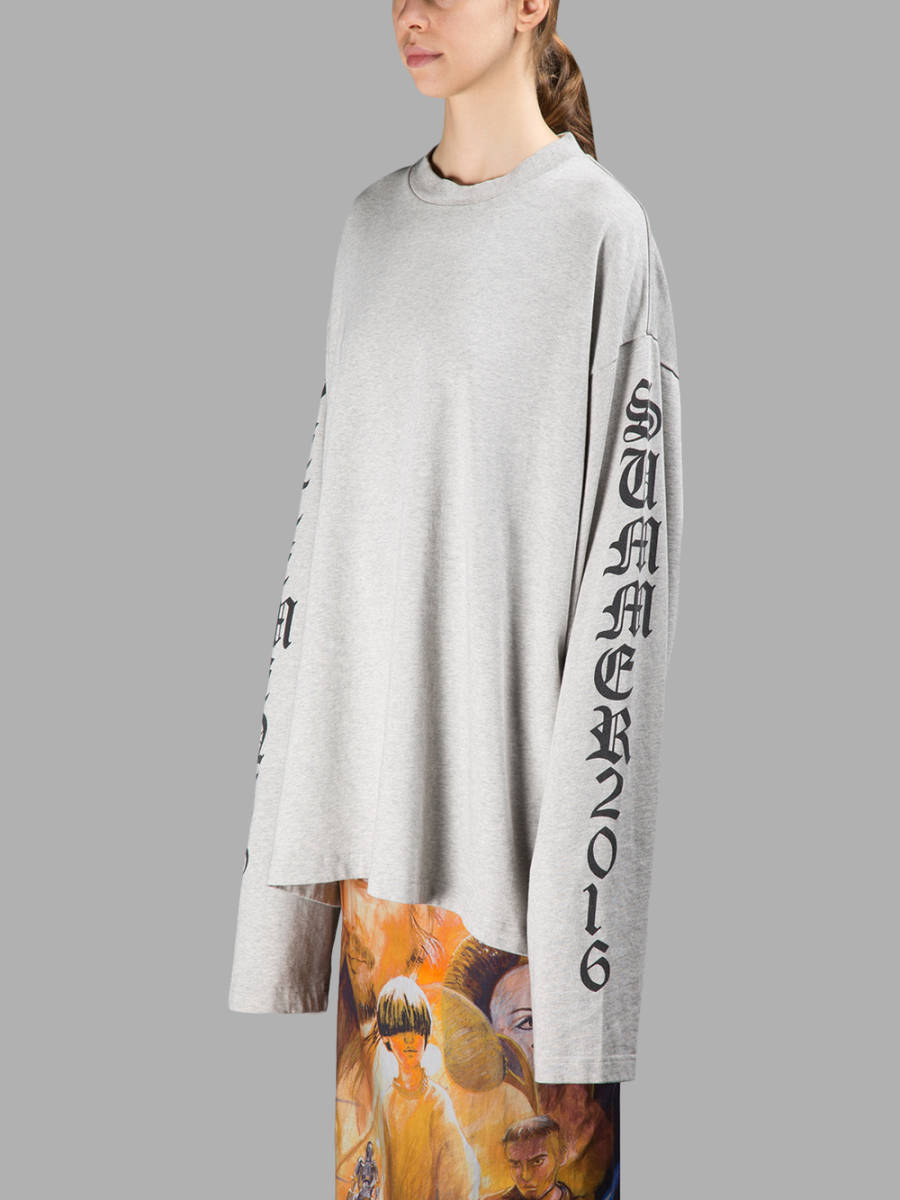 ヴェトモン VETEMENTS 16SS SS16TP14 アームロゴプリントヘビー オーバーサイズショートスリーブ M OVERSIZED -靴 ヘビーメタルTシャツ ﾜｰﾙﾄﾞﾂｱｰTｼｬﾂ ﾌﾞﾗｯｸ オーバーサイズショートスリーブ（GRAY） MAH18TR34 TEE タイタニック