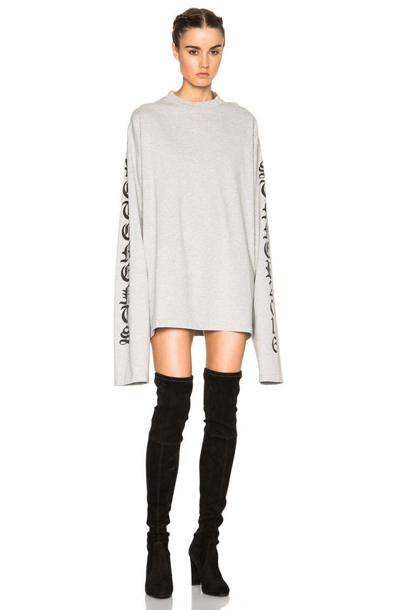 ヴェトモン VETEMENTS 16SS SS16TP14 アームロゴプリントヘビー オーバーサイズショートスリーブ M OVERSIZED -靴 ヘビーメタルTシャツ ﾜｰﾙﾄﾞﾂｱｰTｼｬﾂ ﾌﾞﾗｯｸ オーバーサイズショートスリーブ（GRAY） MAH18TR34 TEE タイタニック