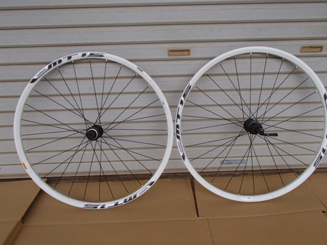 数量限定，新作 WH-MT15 シマノ MTBホイール 27.5インチ６５０Ｂ 前後セット(その他)｜売買されたオークション情報、yahooの商品情報をアーカイブ公開 - オークファン ホイール（完組、手組）
