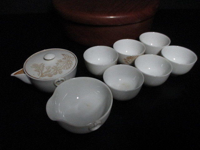 出石焼 白磁煎茶器のセット 道具 - ] 小嶋昇山造 | – 白磁菊彫茶碗（共