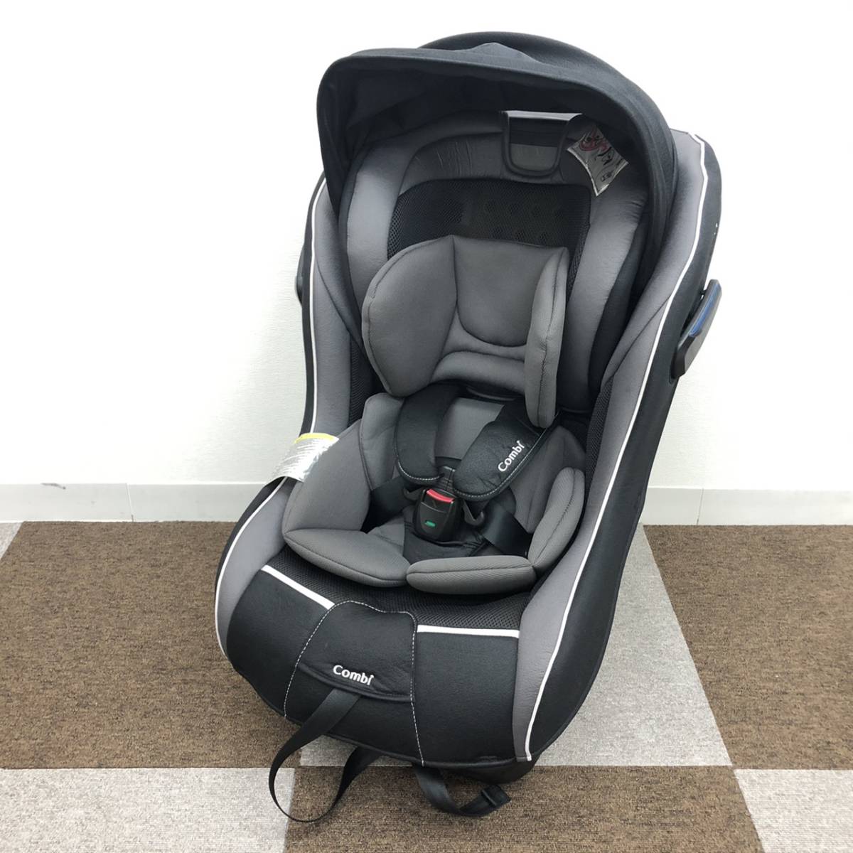 状態綺麗 インナークッション付属 Combi コンビ チャイルドシート マルゴット エッグショック Be Cz Hlb コンビ 売買されたオークション情報 Yahooの商品情報をアーカイブ公開 オークファン Aucfan Com