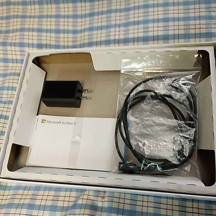 Microsoft Surface3 LTE 64GB RAM2GB 中古品_4