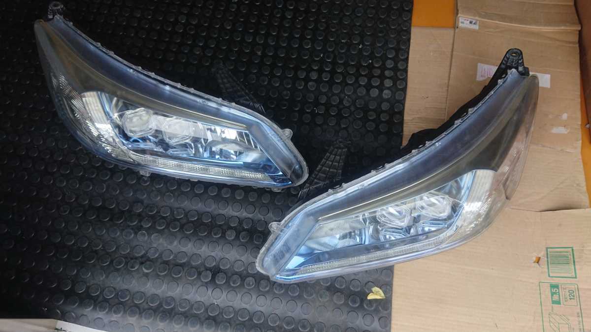 アコード ハイブリッド(CR6)ヘッドライト LED 中古 左右セット 【公式