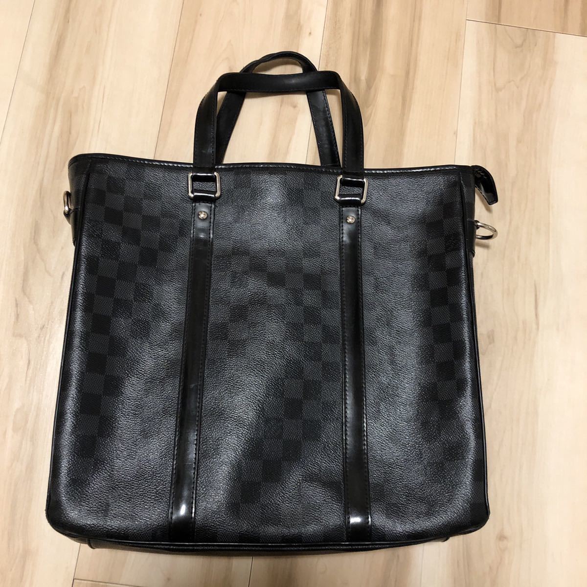 LOUIS VUITTON ルイヴィトン ダミエグラフィット タダオ レザー トート