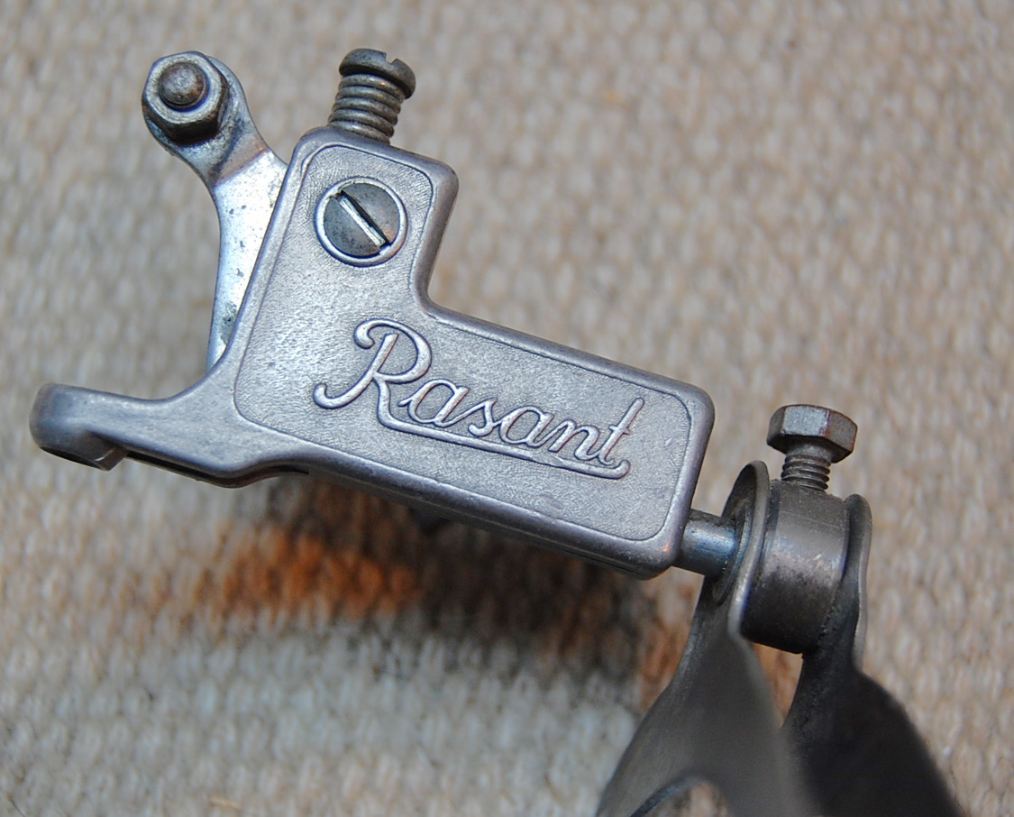【お買い得，人気SALE】 0205_22＞Rasant メーカー不明 ロシア チェコ 東欧 フロントディレーラー ＞SUNTOUR SHIMANO カンパニョロ ビンテージ(ビンテージパーツ)｜売買されたオークション情報、yahooの商品情報をアーカイブ ビンテージパーツ