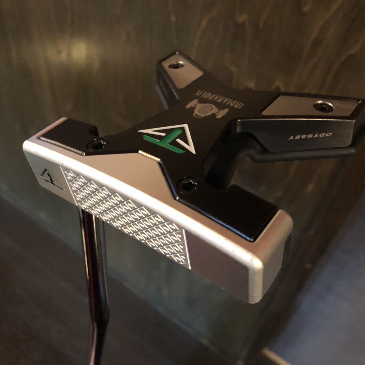 お得，高品質 オデッセイ トゥーロン デザイン Toulon Design INDIANAPOLIS インディアナポリス パター 34インチ(オデッセイ)｜売買されたオークション情報、yahooの商品情報をアーカイブ公開 - オークファン 男性右きき用