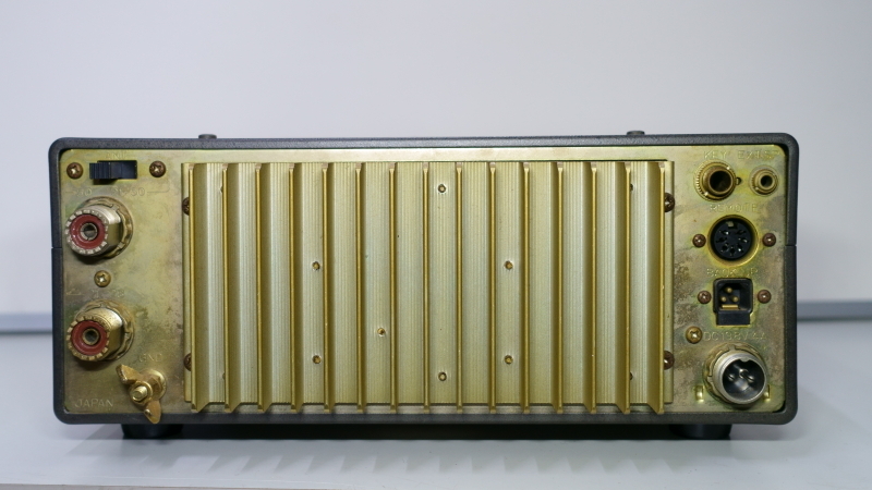 □中古□ トリオ TS-660 21/24/28/50MHz ALL MODE QUAD BANDER 【公式