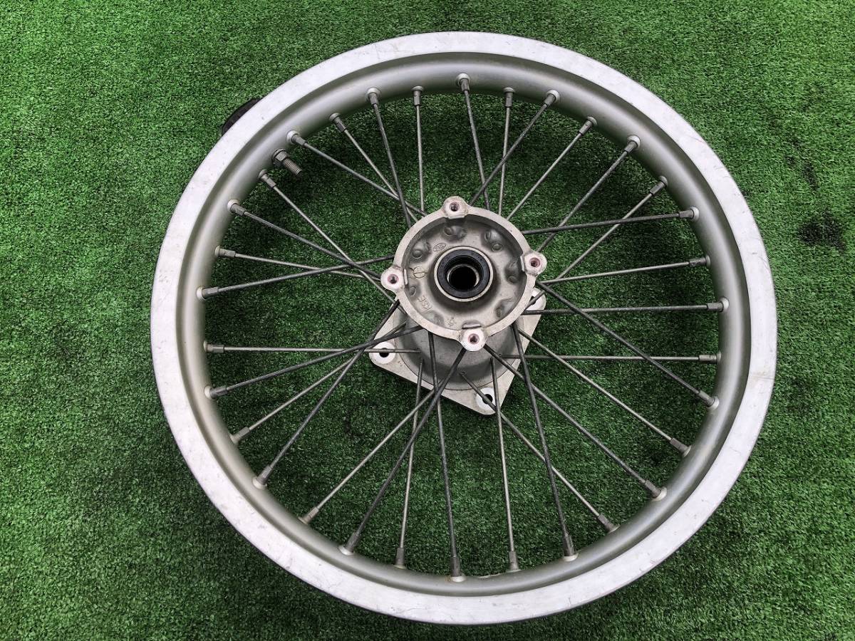 09年式 CRF150R2 16x1.85 ラージリアホイール☆KE03 検（CRM80 XR100