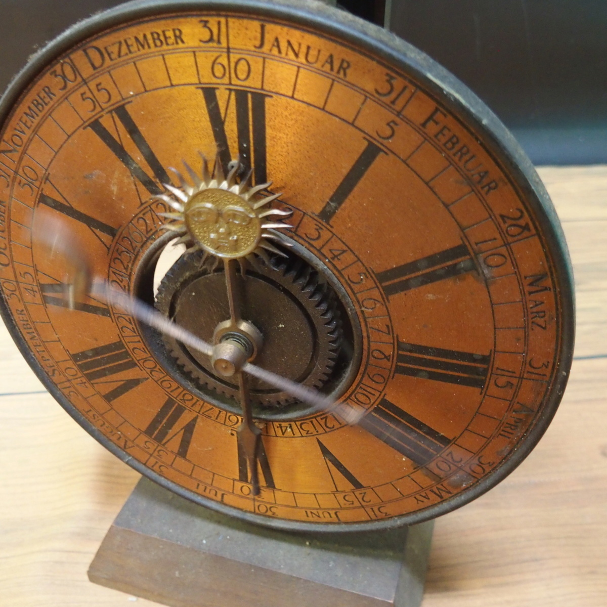希少 木製 GUILD CLOCK ギルドクロック ゼンマイ式 置時計 TOMY 男前 