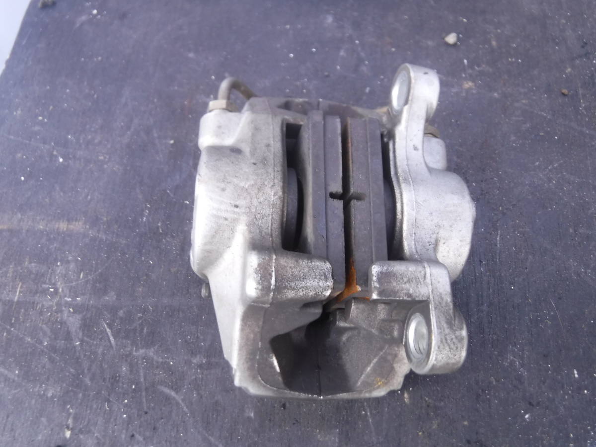 Ski doo 05 Summit 1000 Highmark X SDI ②　ブレーキキャリパー　rev800 1000RT Highmark 0 1 1000&frasl;X Factory salgs: