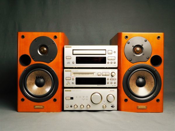 ONKYO - ONKYO A-907X プリメインアンプ(ジャンク)の通販 by ONKYO