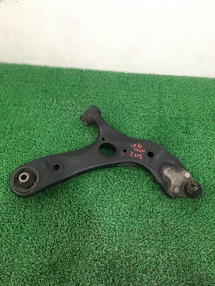 AZK10【フロント ロアアーム 右】H22 トヨタ SAI サイ S (8.4万㌔) SAI2 AZK10 SAI トヨタ