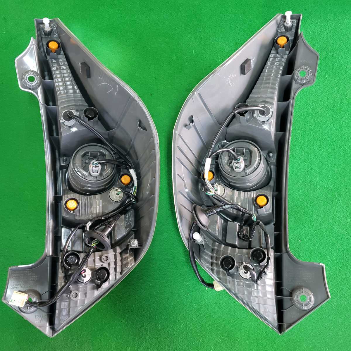 アクア NHP10 テールランプ トヨタ 10系 用 前期 テール | LED 0 
