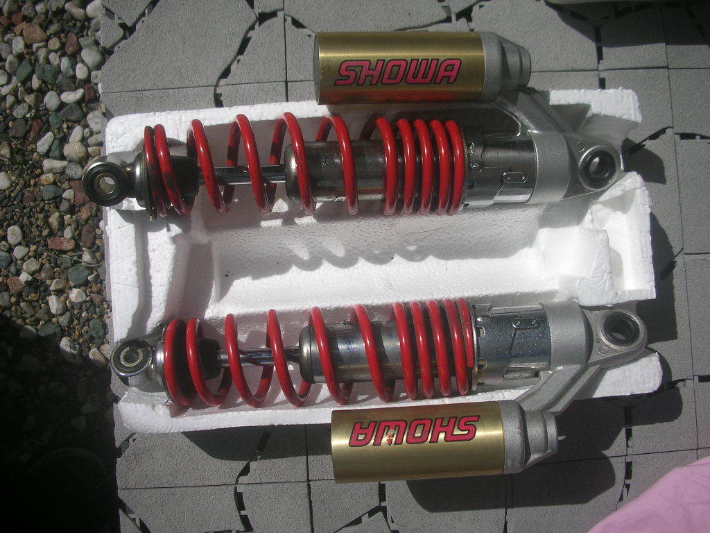 爆買い，人気SALE CB400SF VTEC SPEC2 純正リヤサスペンション(リア)｜売買されたオークション情報、yahooの商品情報をアーカイブ公開 - オークファン ホンダ用