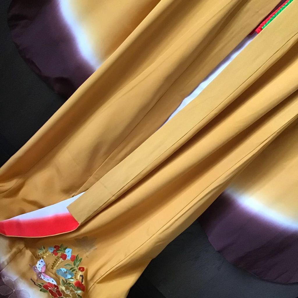 正絹♪2色伊達襟付♪全て刺繍柄♪安心の日本製♪クリーニング済