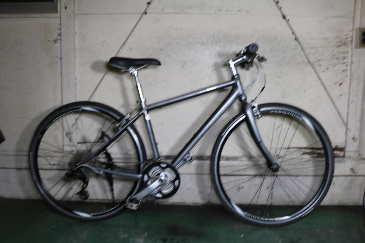 GIANT ESCAPE R3 700C アルミ 24速 470mmクロスバイク GIANT ESCAPE R3