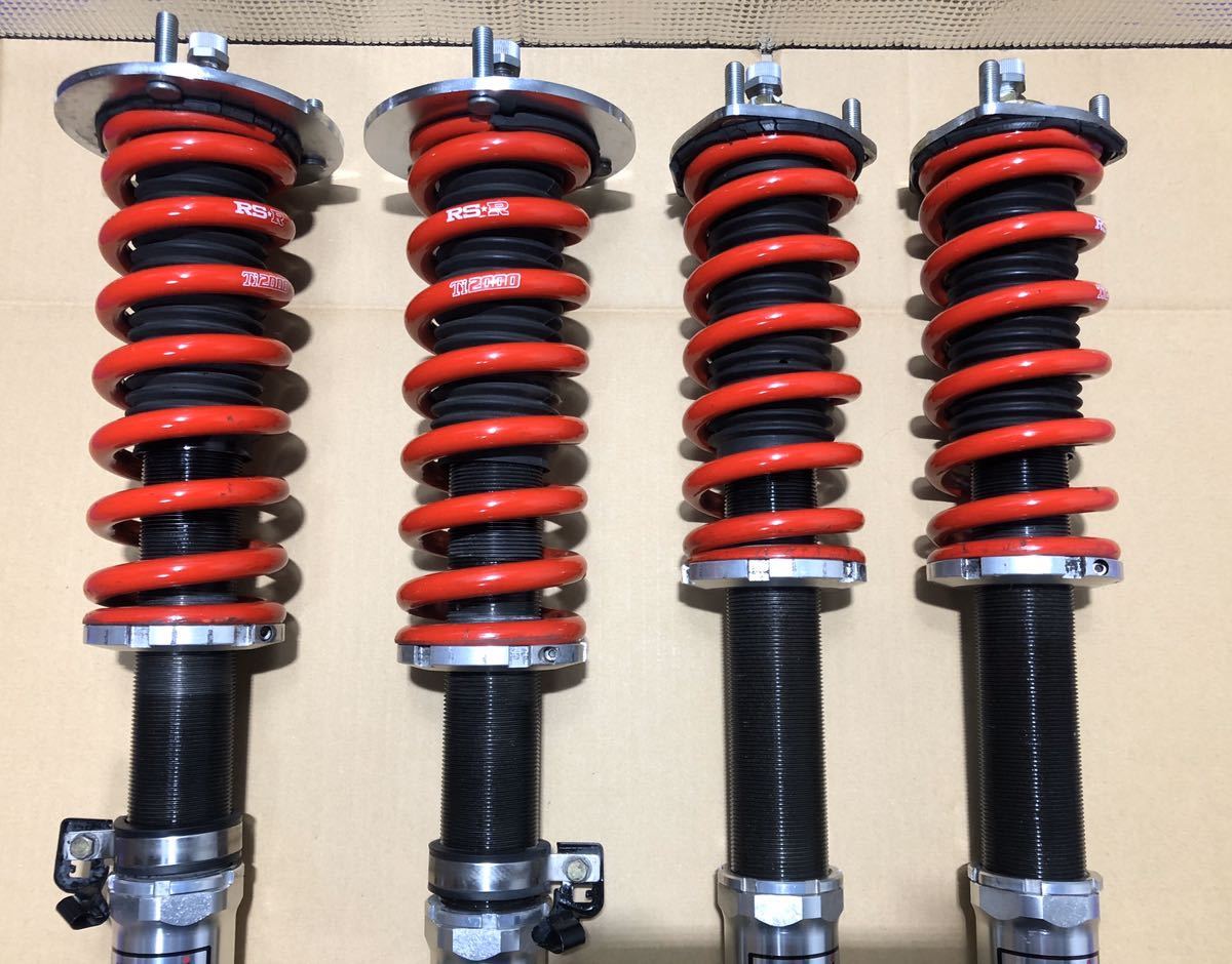 ZWR80 ノア ヴォクシー エスクァイア RS-R ハーフダウン ダウンサス ZWR80 ノア ヴォクシー エスクァイア RS-R ハーフダウン ダウンサス