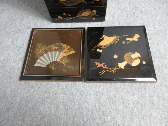蒔絵 平安風図絵 五段重箱 漆芸 木製 - 金蒔絵 黒漆 Yahoo!オークション