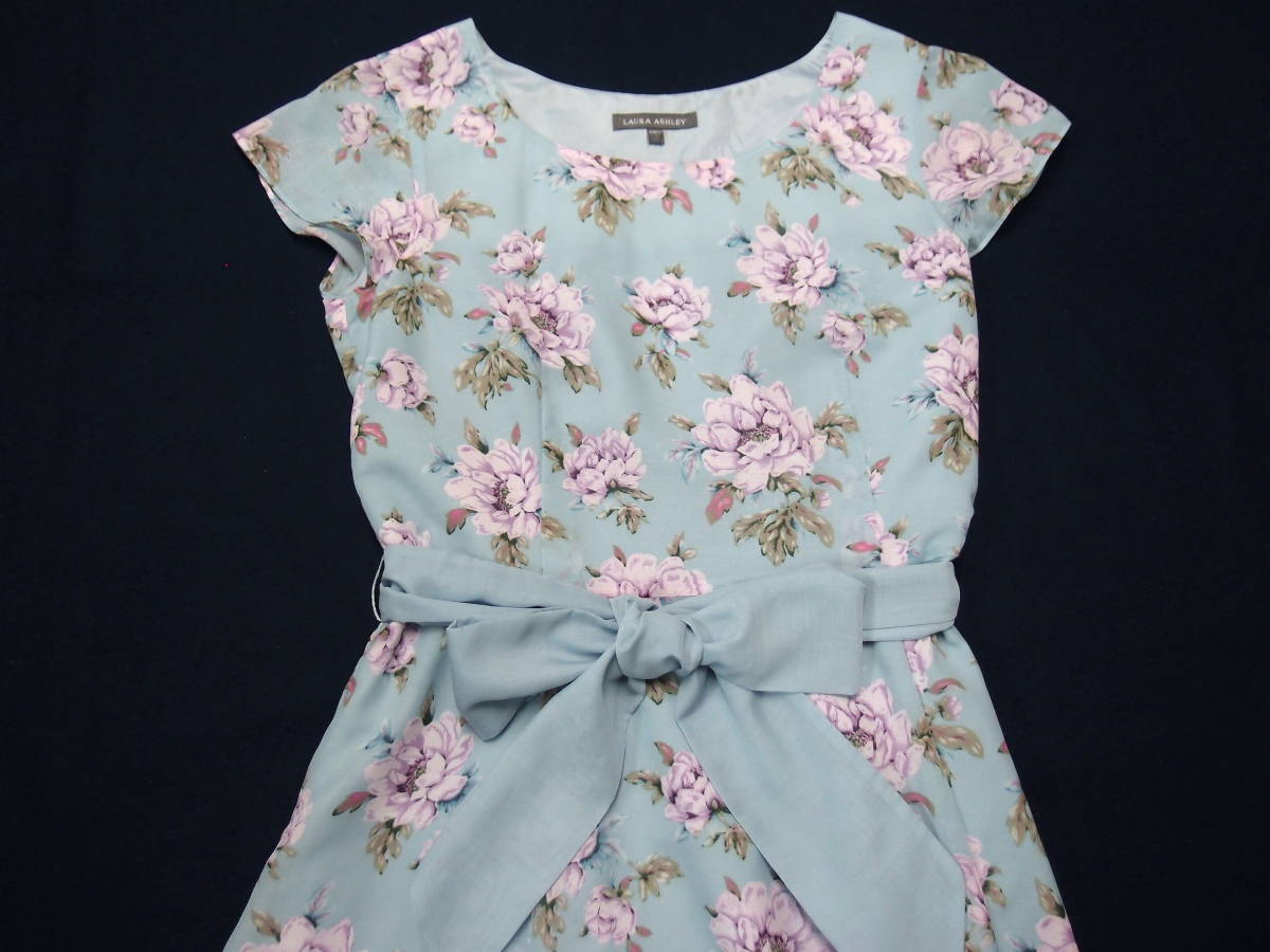 ローラアシュレイ ASHLEY LAURA ワンピース 花柄ワンピース 美品LAURA
