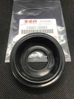 はにページ スズキ キャブレターダイアフラム13507-32C00/13507-32C01バンディット