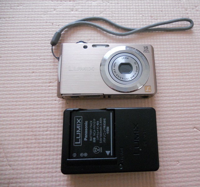 LUMIX★DMC-FH5 4倍ズーム1610万画素 ○LUMIX DMC-FH5 動作品 1610万画素○ LUMIX☆DMC-FH5⚠️必読