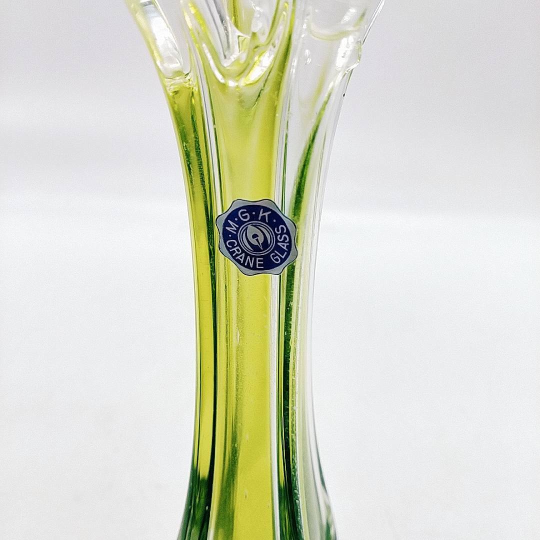 D135　ガラス花瓶　一輪挿し　サイズ(約):23cm　昭和レトロ　色ガラス　※長期保管品_4