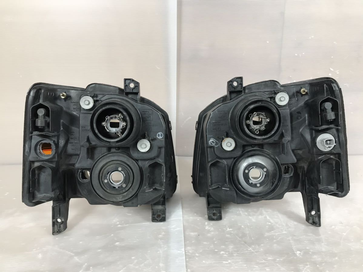ワゴンR RR MC21S MC22S ヘッドライト 左右 KOITO 100-32611 suzuki