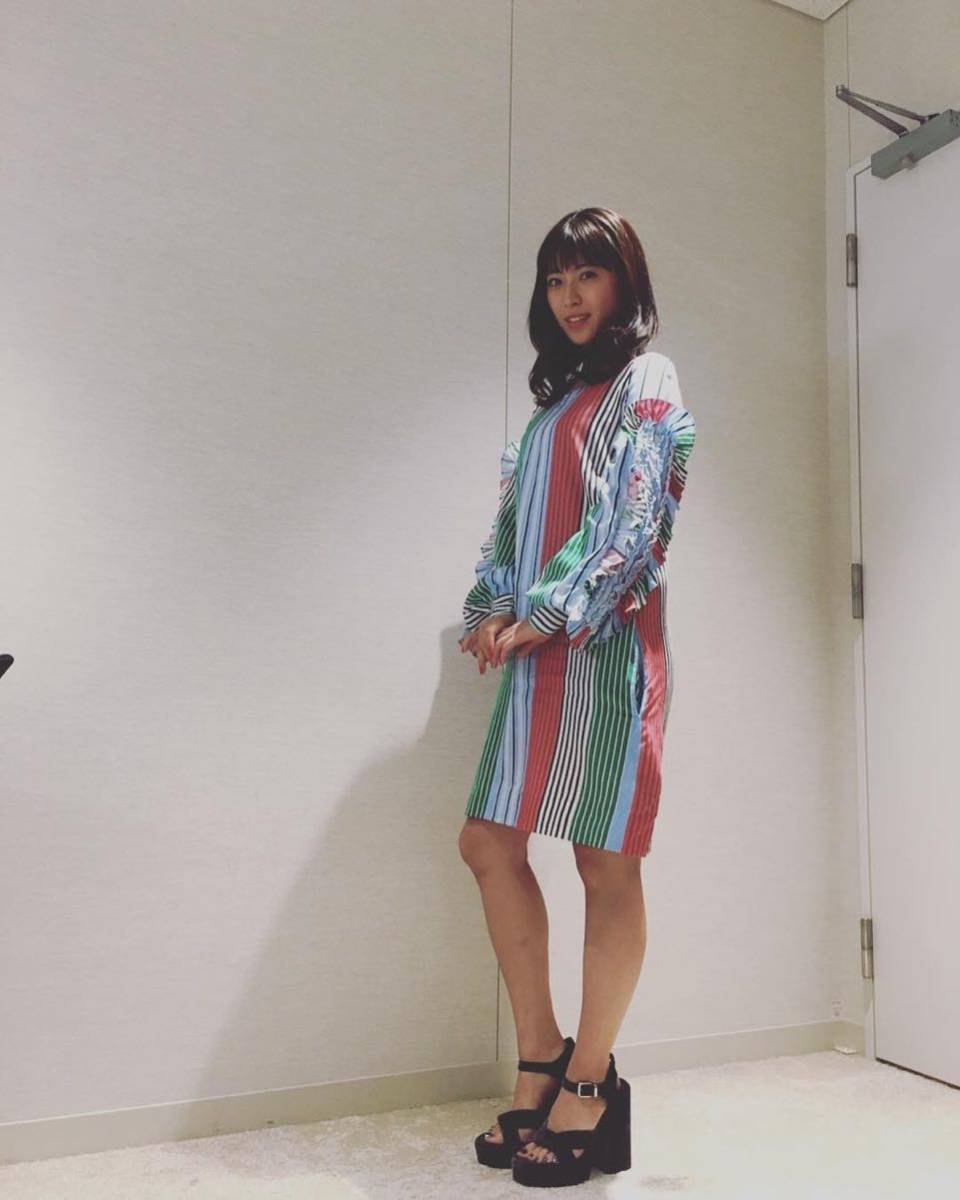 瀧本美織 L判写真30枚セットまとめ売り マル秘お楽しみ写真10枚含む 高画質 水着 グラビア セクシー写真 写真 売買されたオークション情報 Yahooの商品情報をアーカイブ公開 オークファン Aucfan Com