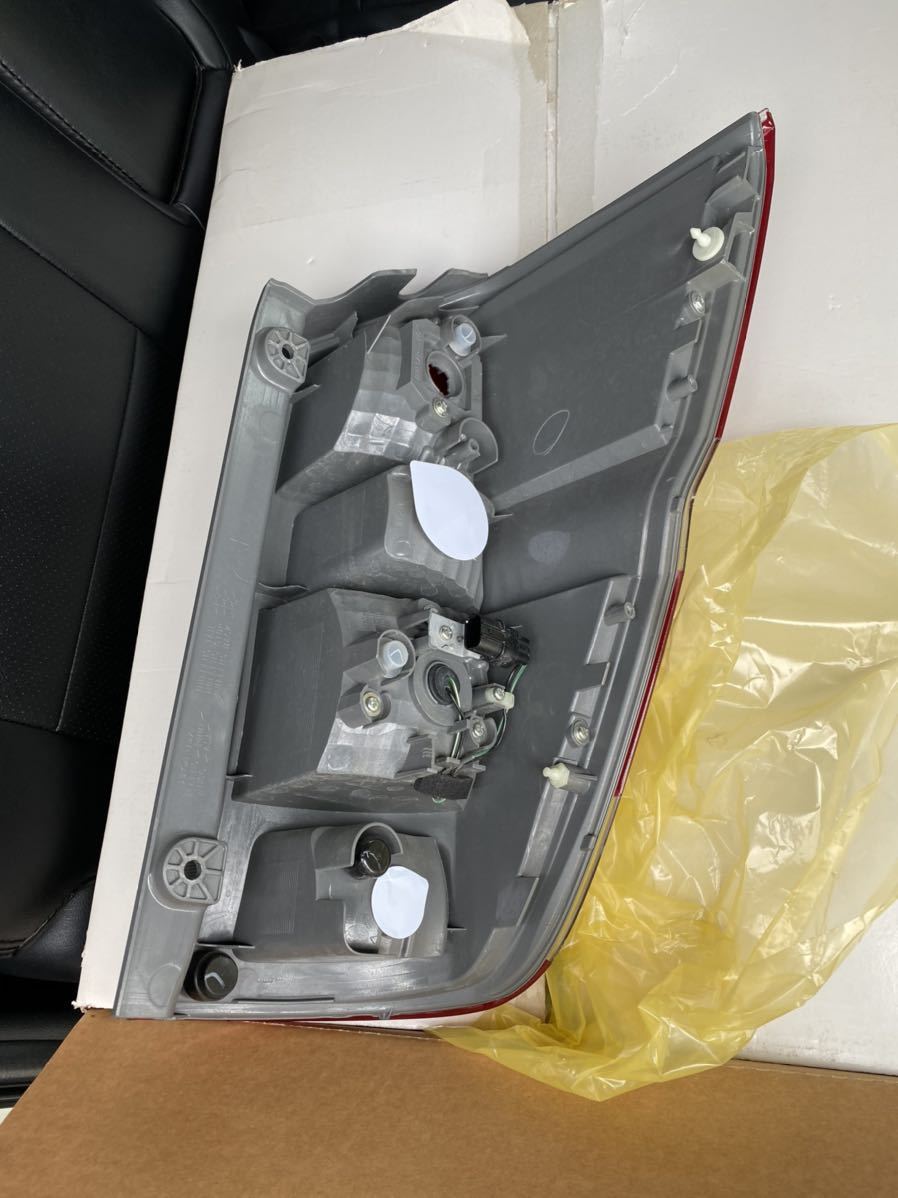 ステップワゴン RK5 左右セット スパーダ 後期 ホンダ純正テールレンズ