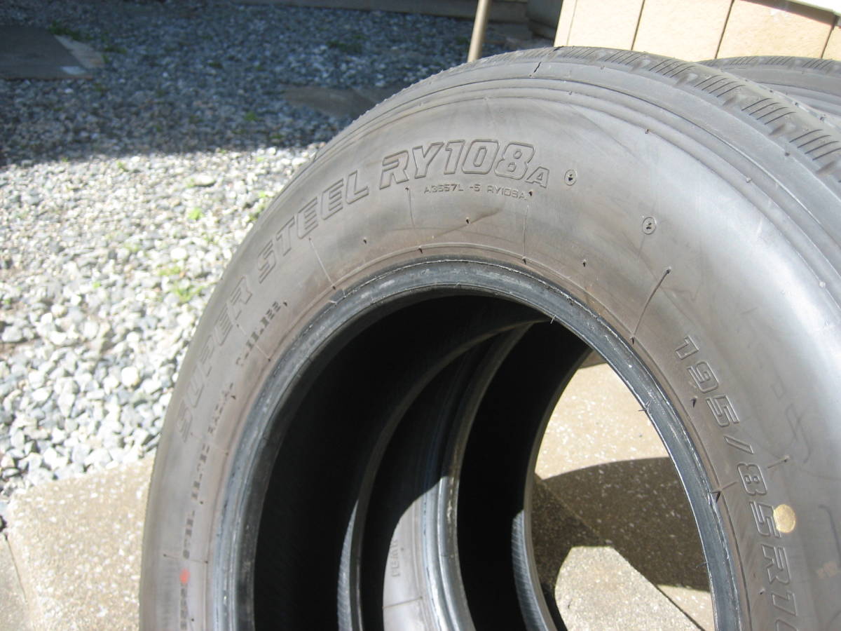 195/85R16 RY108A ヨコハマタイヤ 新車 外し 2本セット 着払い RY108A 