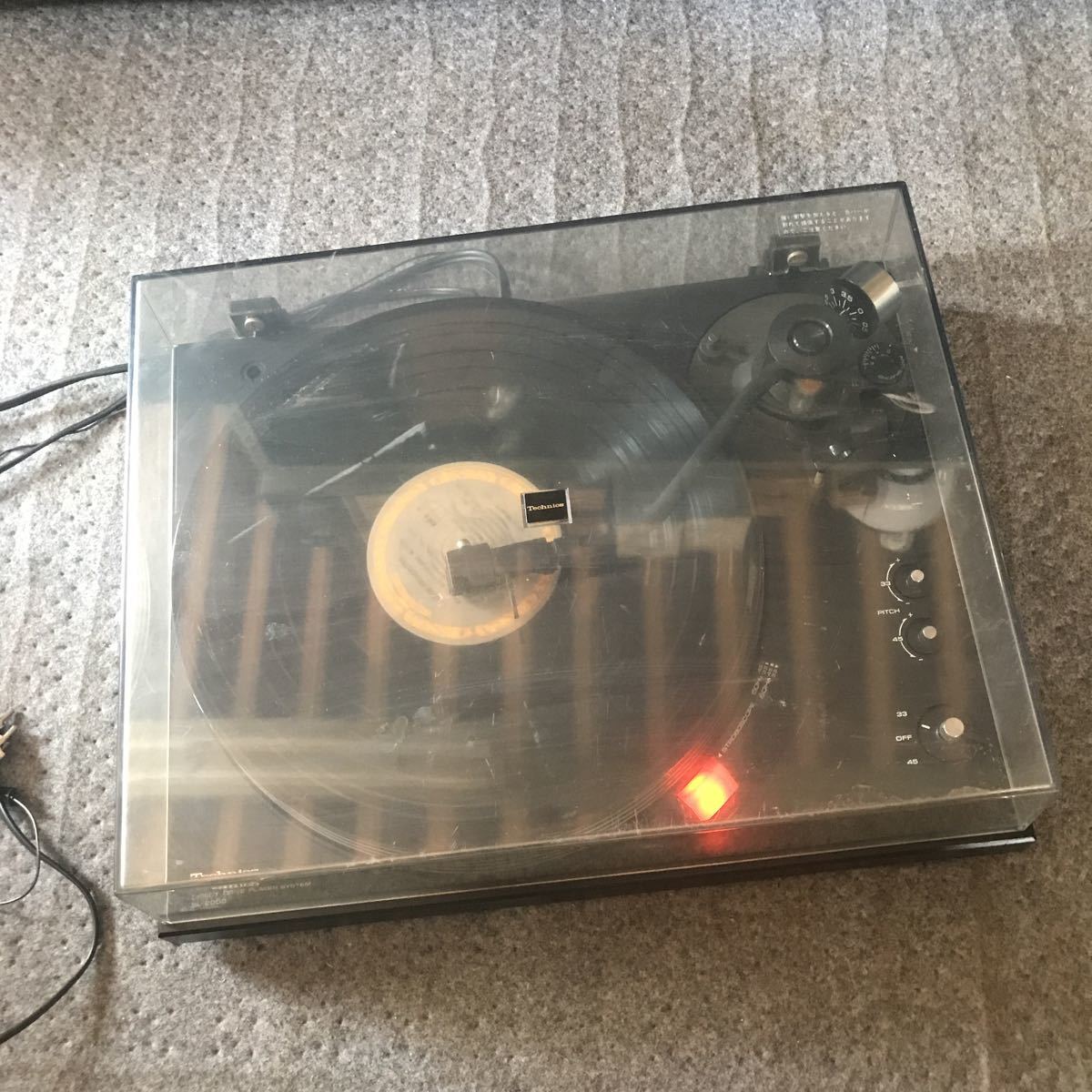 テクニクス　SL-2000　ターンテーブル 動作品
