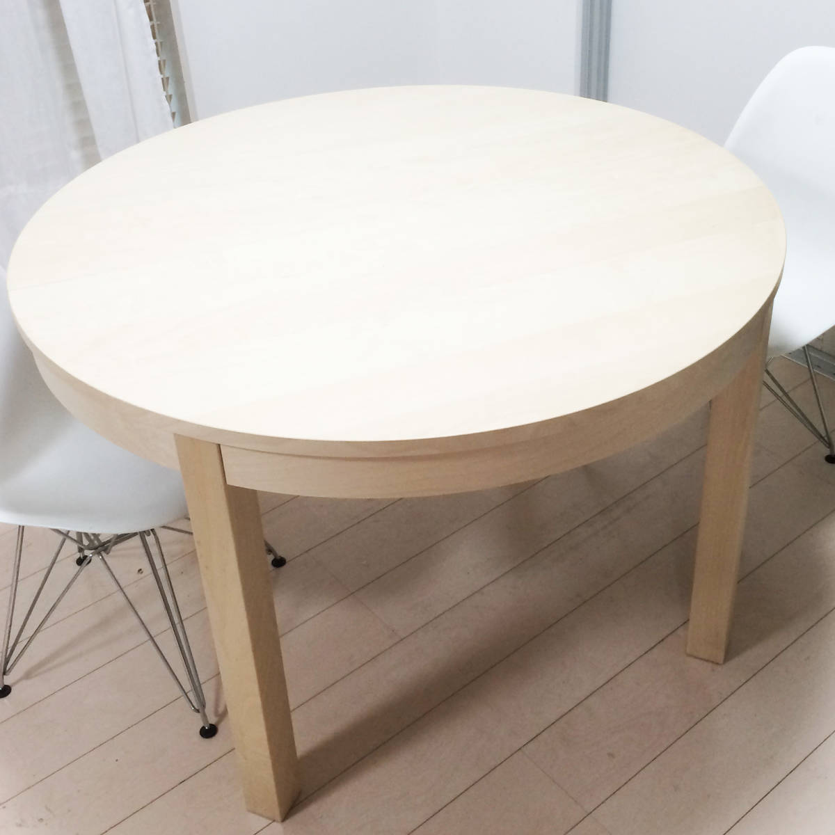 12月限定販売】IKEAナチュラル木製伸縮式ダイニングテーブル