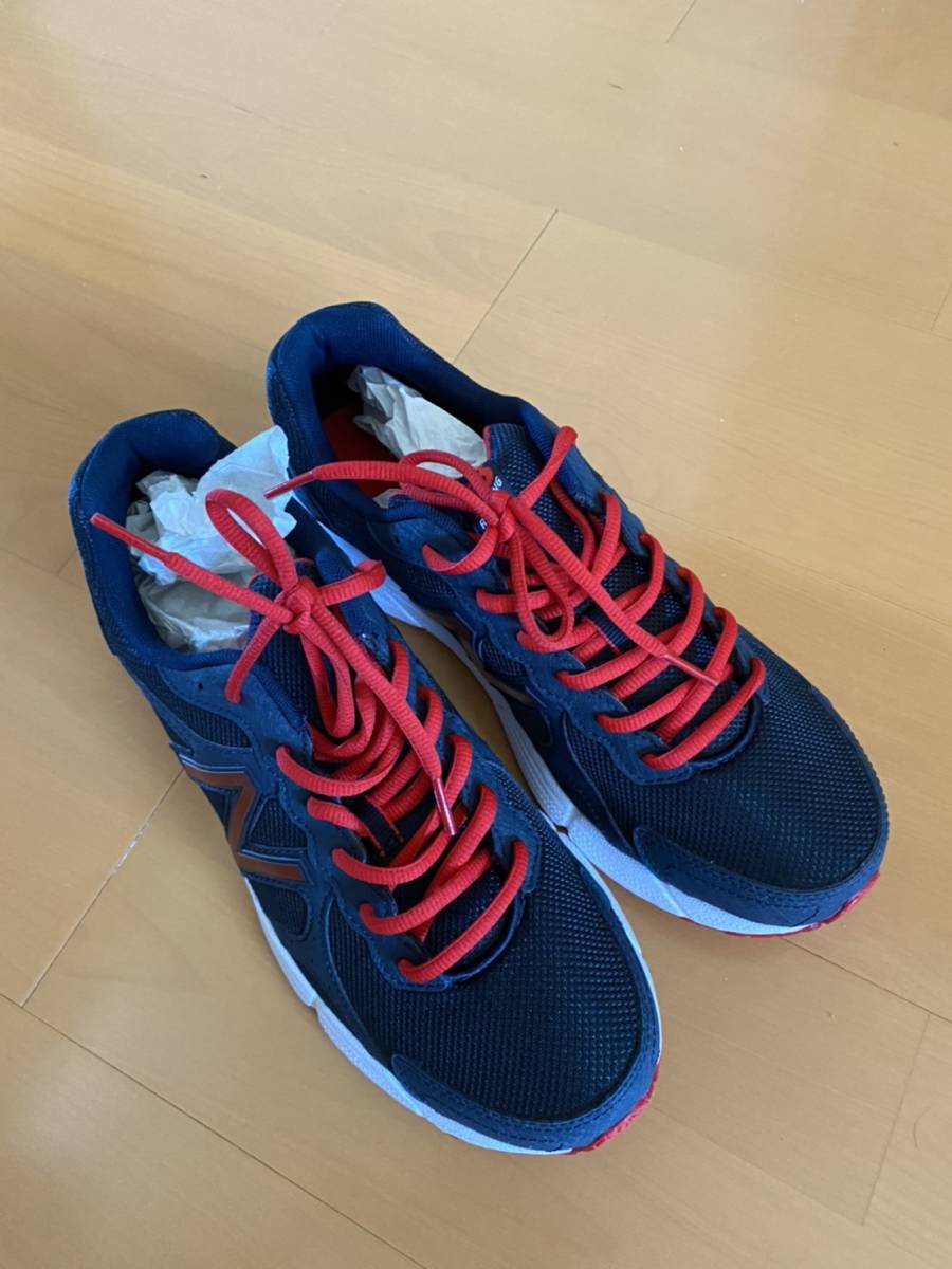 ☆ニューバランス　スニーカー　新品☆