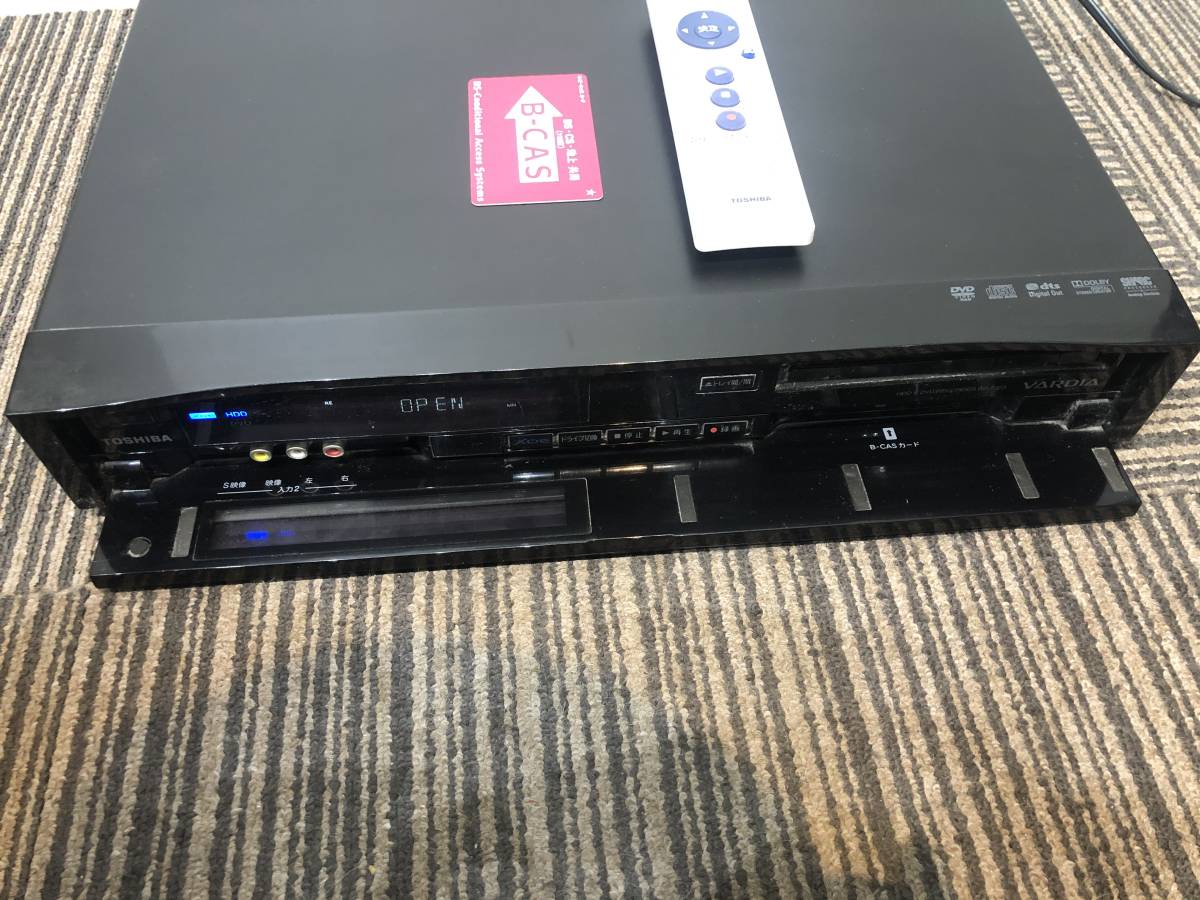 東芝TOSHIBA HDD& DVD レコーダ－ RD-S303 カード付