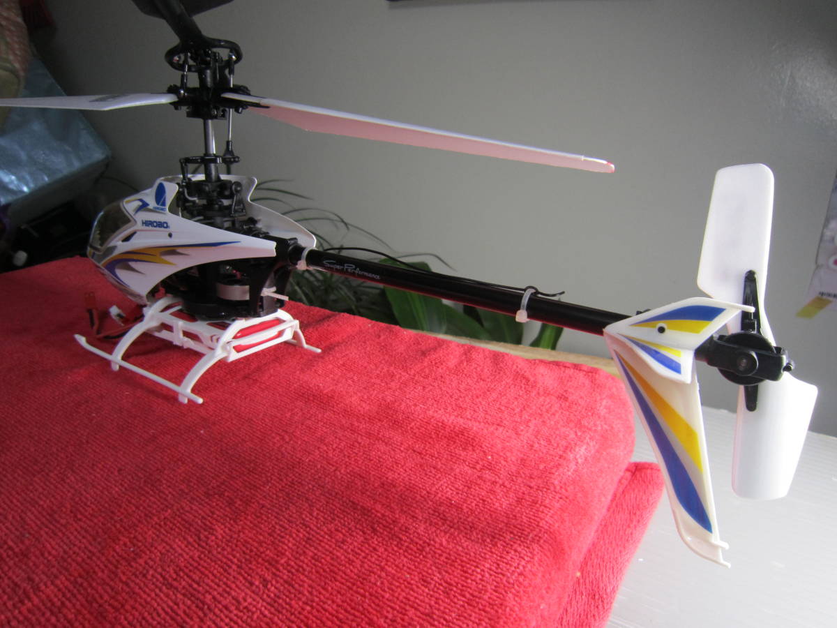 S.R.B Quark ヒロボー SG HIROBO RCヘリコプター SGX7R送信機付