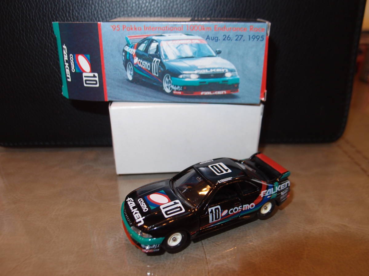 トミカ アイアイアドカンパニー特注 1/60ミニカー スカイライン GT-R 
