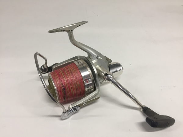 SALE，送料無料 Daiwa ダイワ トーナメントサーフ ベーシア BASIA 45C スピニングリール 釣具 F4969750(ダイワ)｜売買されたオークション情報、yahooの商品情報をアーカイブ公開 - オークファン ダイワ