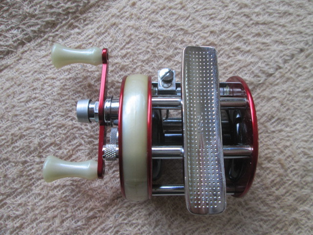 ケ*タ様 アブガルシア ABU 1750A レア物 1976製 ABU AMBASSADEUR 1750A