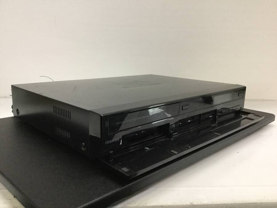 3D対応 TOSHIBA REGZA DBR-Z160 HDD/BDレコーダー○現状品
