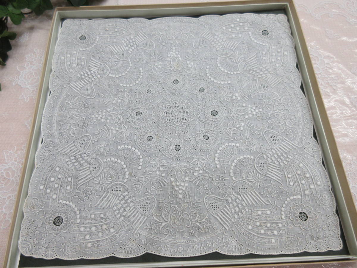 SWATOW スワトウハンカチ 汕頭手刺繍 ハンカチーフ 希少 レア 本場中国 スワトウ刺繍 ブルーミング中西株式会社 メルカリ 汕頭手刺繍 スワトウ