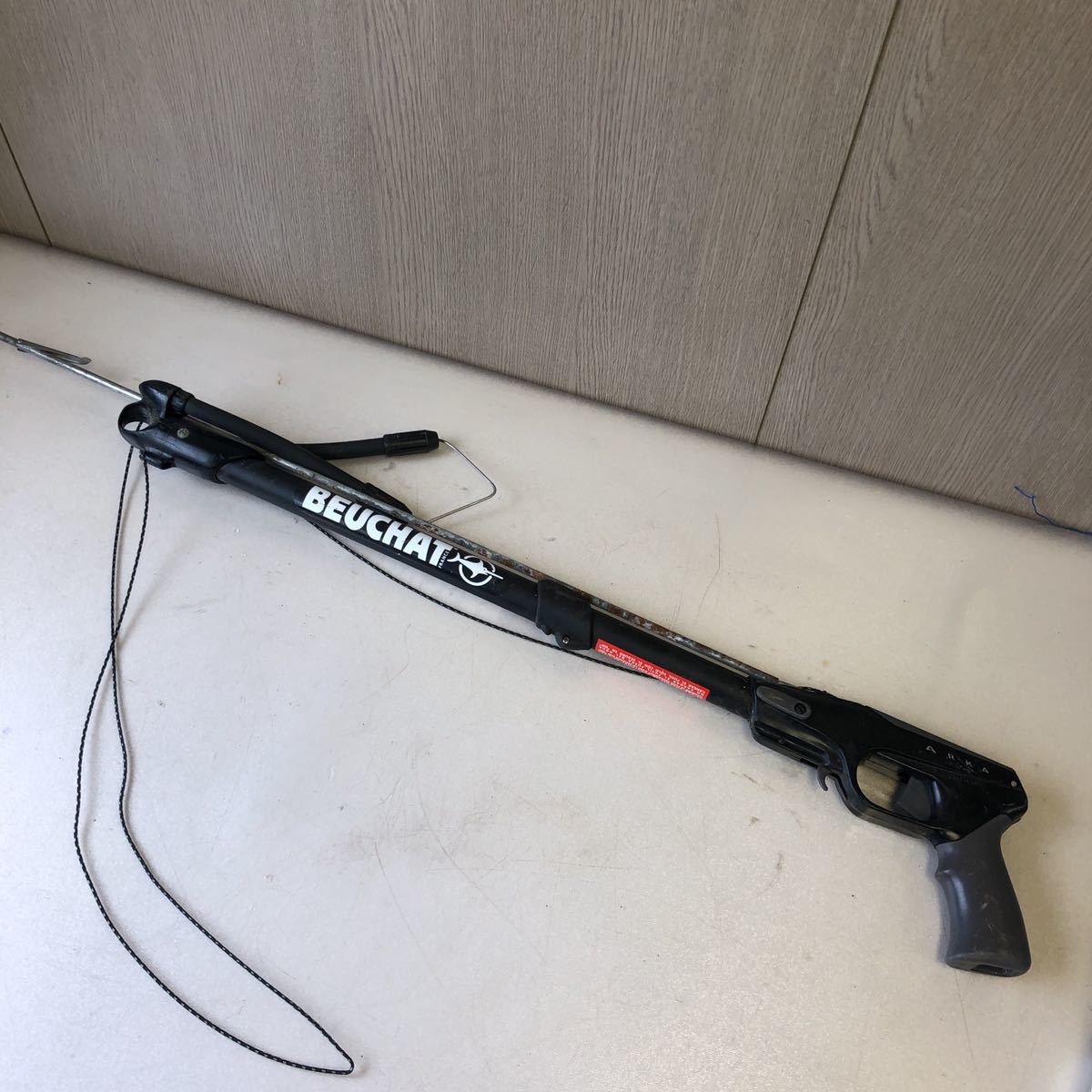 【定番，得価】 BEUCHAT ブッシャー 水中銃 現状品(スキューバダイビング)｜売買されたオークション情報、yahooの商品情報をアーカイブ公開 - オークファン その他