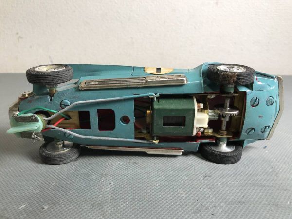 6＃M/7516 当時物 古いスロットカー 詳細不明 1/24？ ドライバー
