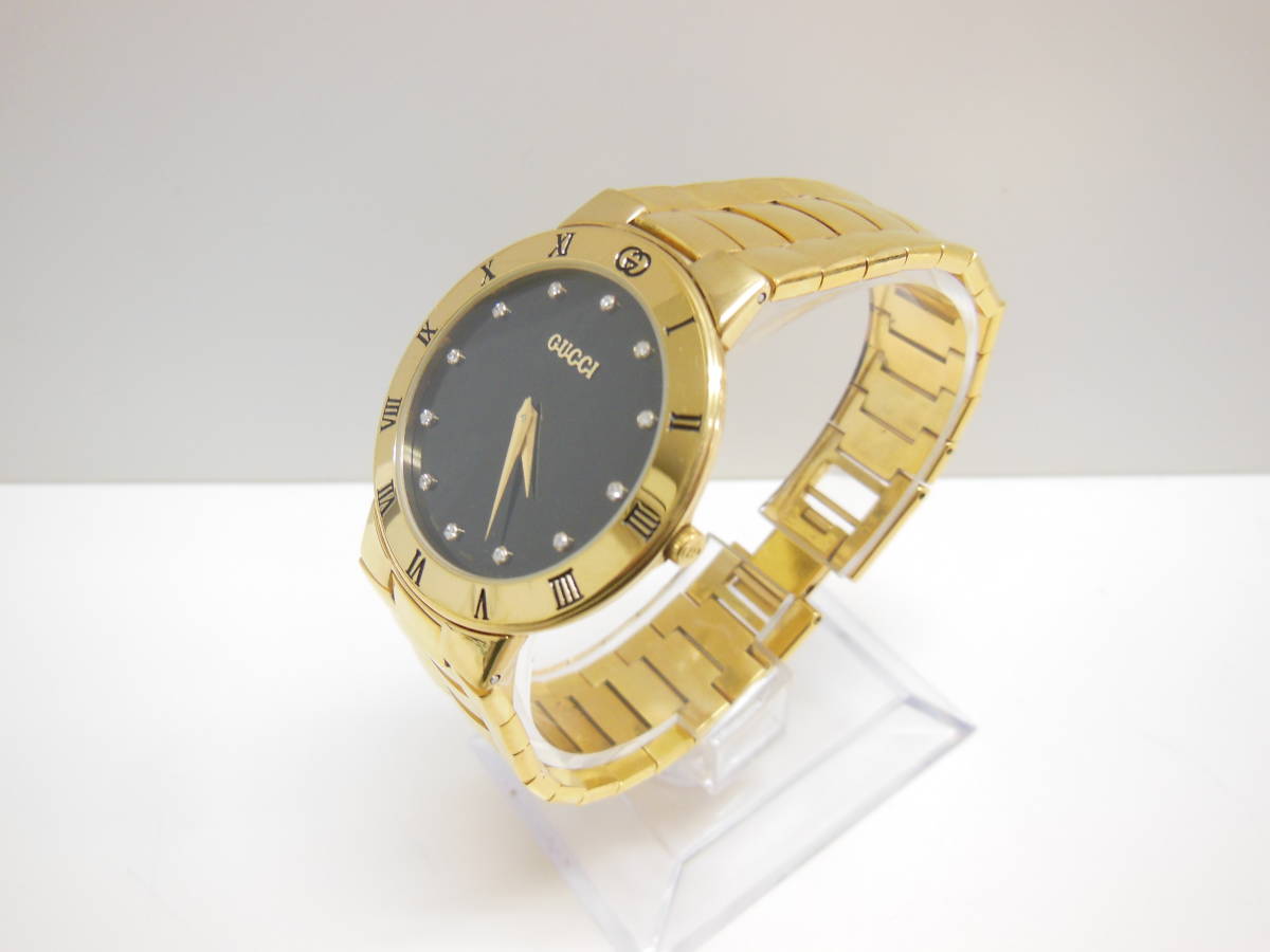 00700　腕時計　グッチ　3300M　0035368　ゴールド色　Gucci　箱/コマ有り
