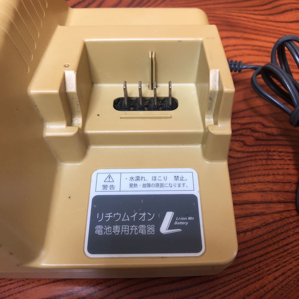 Panasonic パナソニック NKJ033B 充電器 充電器(リチウム用) 電動