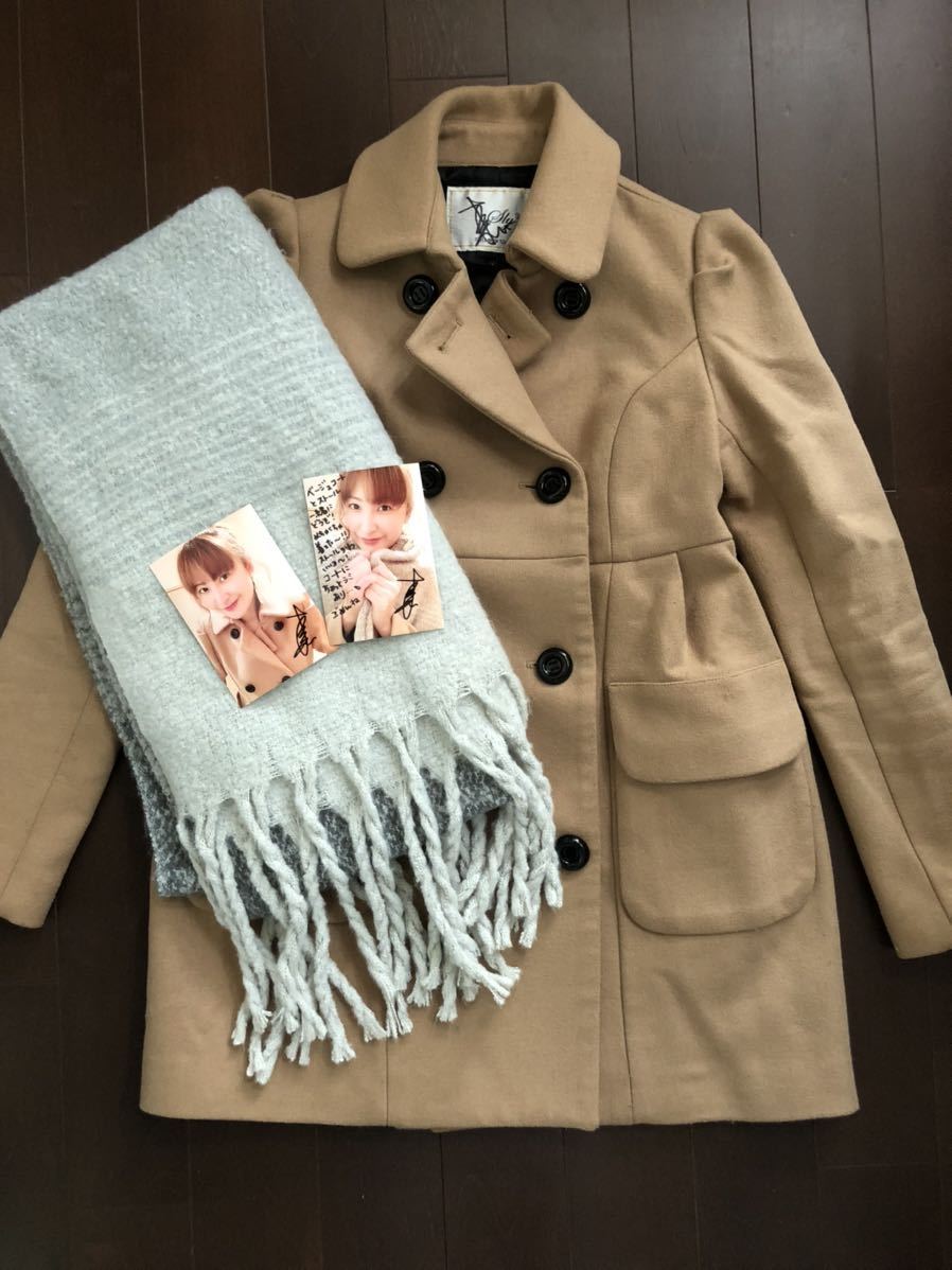 本物保証，高品質 坂間恵 コート＆ストールマフラー 生写真 サイン入り(タレントグッズ)｜売買されたオークション情報、yahooの商品情報をアーカイブ公開 - オークファン その他