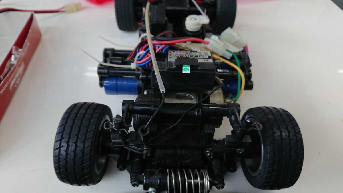 タミヤ 1/10 ユーノス ロードスター 電動RC レーシングカー ラジコン