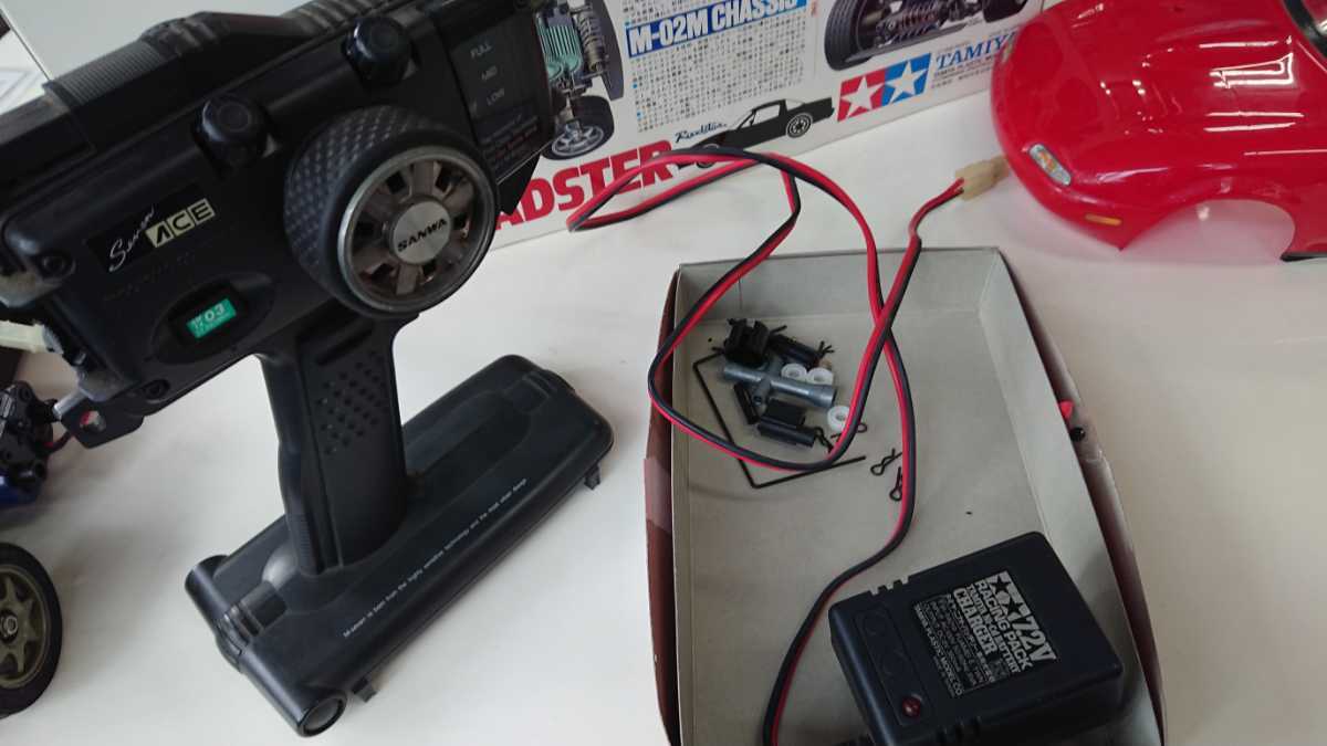 タミヤ 1/10 ユーノス ロードスター 電動RC レーシングカー ラジコン