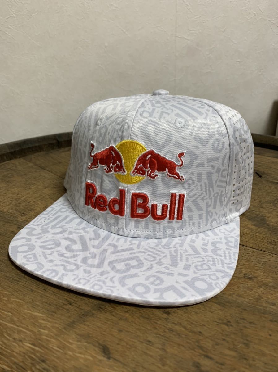 【低価，安い】 非売品 アスリートオンリー Red Bull レッドブル 支給品 白 ホワイト 帽子 ニューエラ キャップ スナップバック レア NEWERA(ニューエラ)｜売買されたオークション情報、yahooの商品情報をアーカ ニューエラ