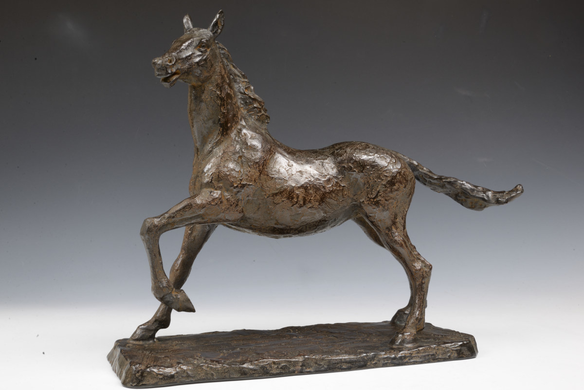 屋外カスタマイズされた大型ブロンズ動物立ち馬像実物大鋳造ブロンズ馬像