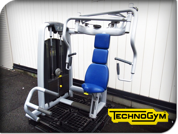【HOT，定番】 TECHNOGYM/テクノジム/ウエイトトレーニング/エクササイズ/ワークアウト/胸筋/100kg対応/チェストプレス/トレーニングマシン/135万/ft5005k(トレーニングベンチ、シットアップベンチ)｜売買された トレーニングベンチ、シットアップベンチ